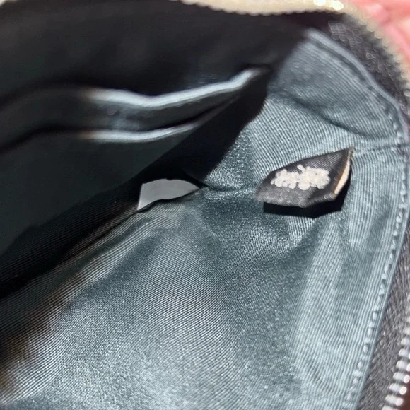 NWT COACH Wallet Corner Zip Wristlet CW964 Pearlized Signature Metallic CrosGrn - Picture 4 of 4